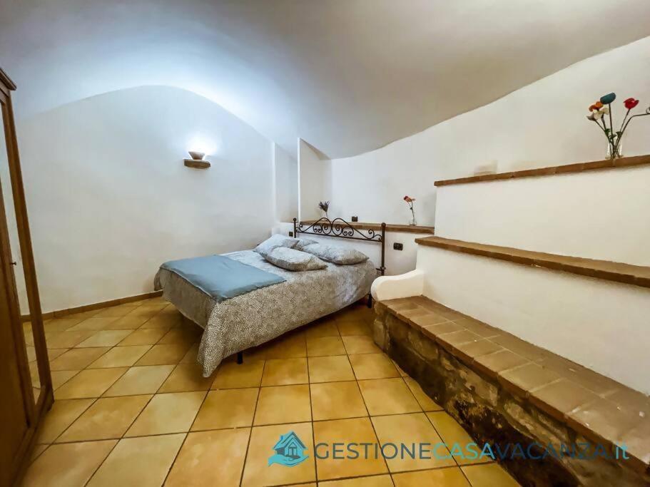 Casa Con Ampio Giardino In Centro La Taverna Villa Itri Ngoại thất bức ảnh
